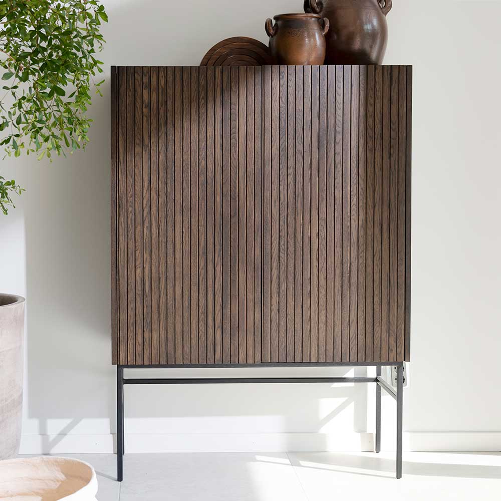 Modernes Highboard Holmes in Eiche dunkel mit Metallgestell