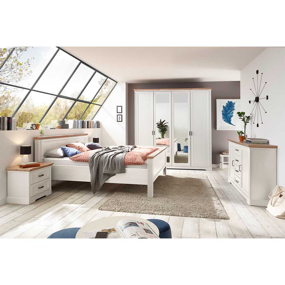 Schlafzimmer Dymco im Landhausstil in Holzoptik Pinie weiß (fünfteilig)