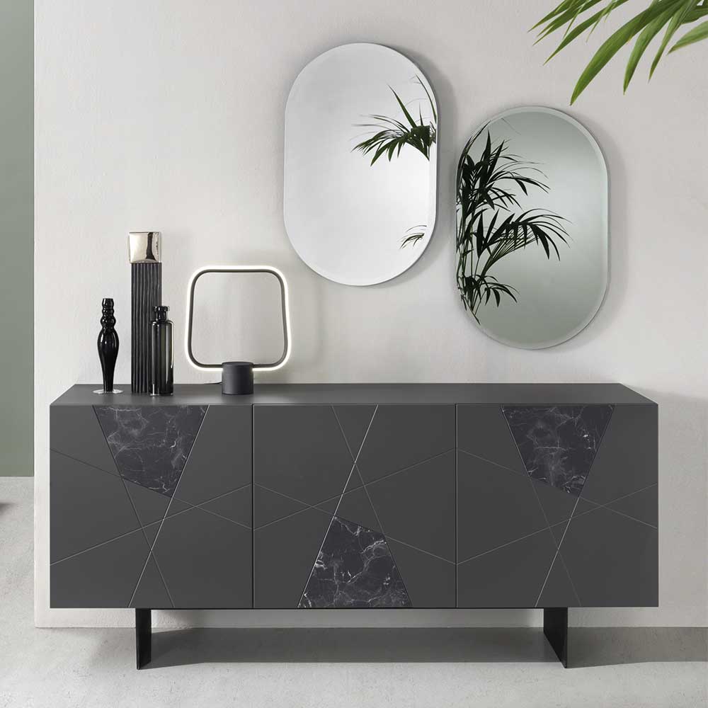 Sideboard Jayant in modernem Design mit Wangengestell aus Metall