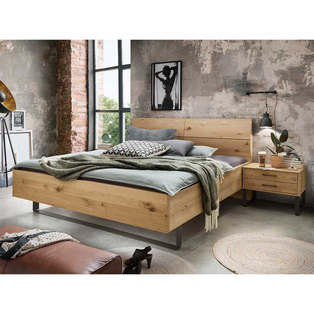 140 cm Bett Kosra im Industrie und Loft Stil Made in Germany