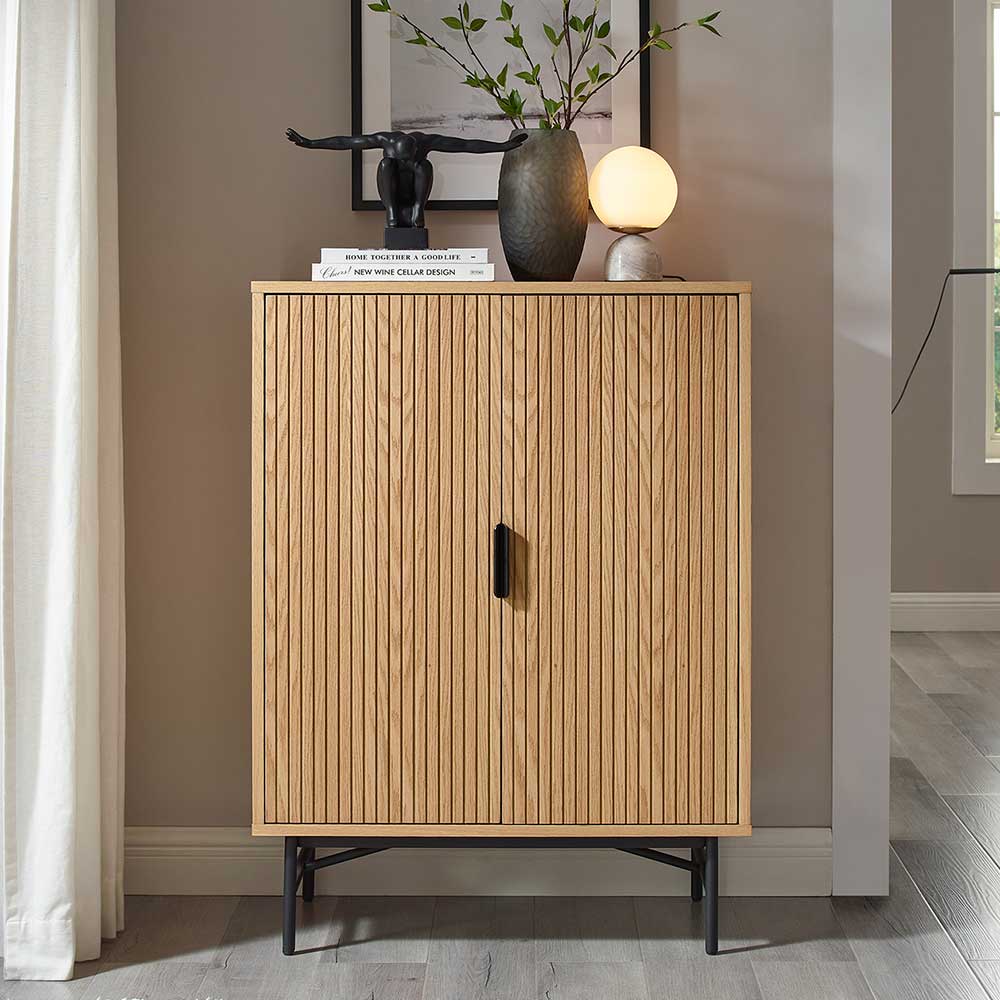 Highboard Durian mit Vierfußgestell aus Metall im Skandi Design