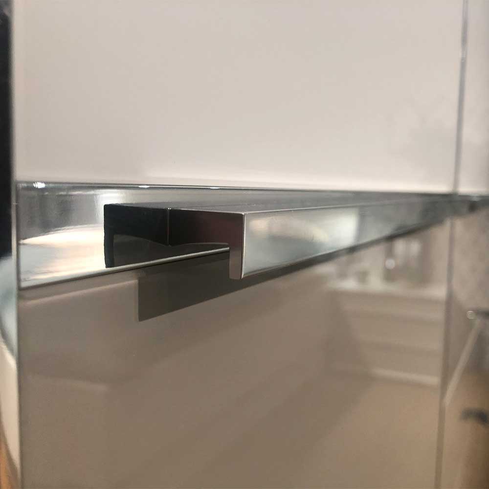 Drehtürschrank Latina in modernem Design Front glasbeschichtet