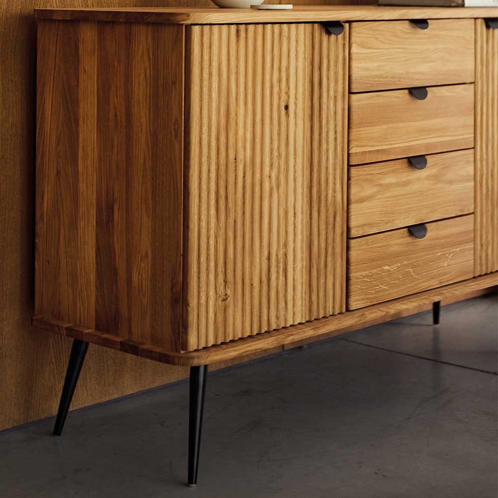 Sideboard aus massivem Holz Clantica mit Schubladen und Türen 144 cm breit