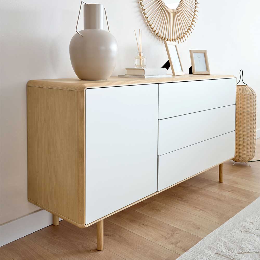 Esszimmersideboard Younglo mit Push to open Funktion 150 cm breit