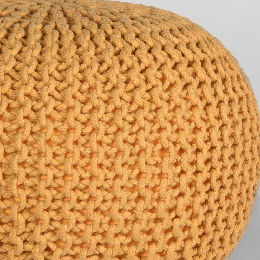 Strickstoff Sitzpouf Valerana in Ocker im Skandi Design