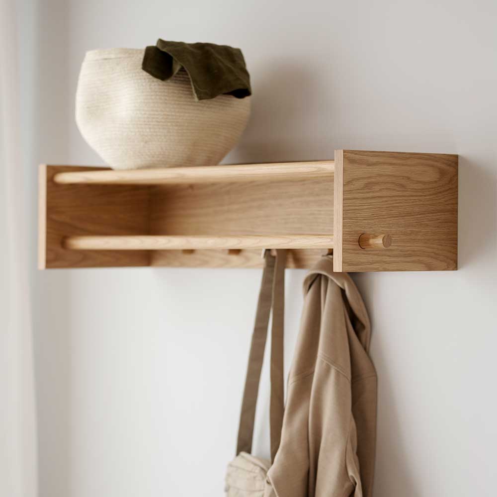 Wandgarderobe Susana in Eichefarben im Skandi Design