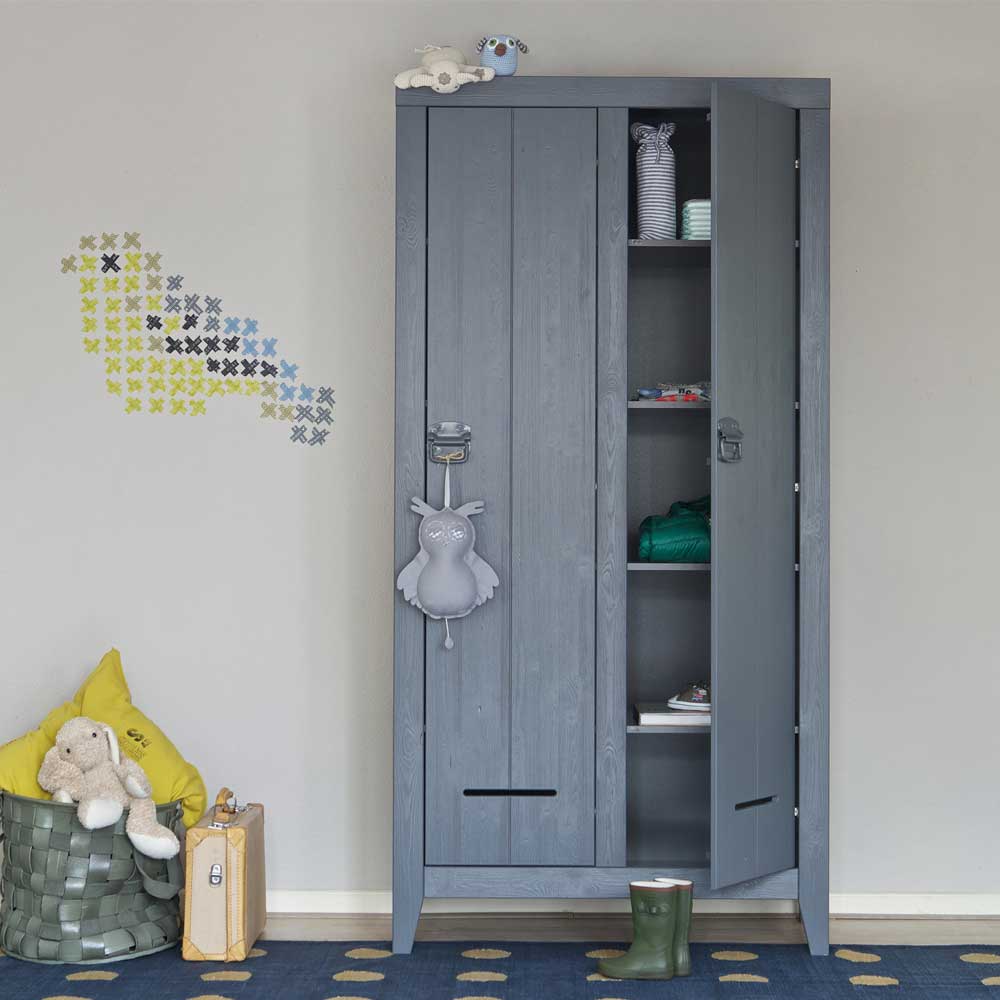 Drehtürschrank Nighty in Grau Kiefer massiv 95 cm breit