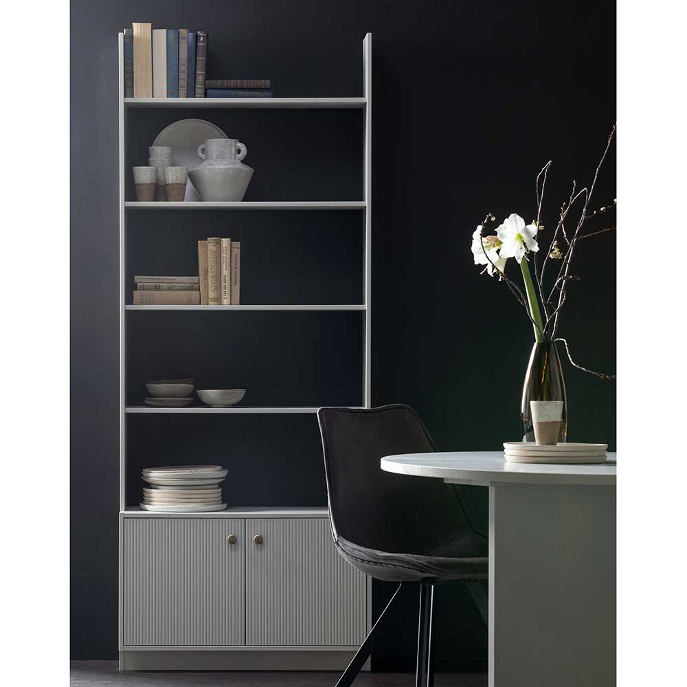 Skandi Design Bücherregal Novelya in Grau 200 cm hoch