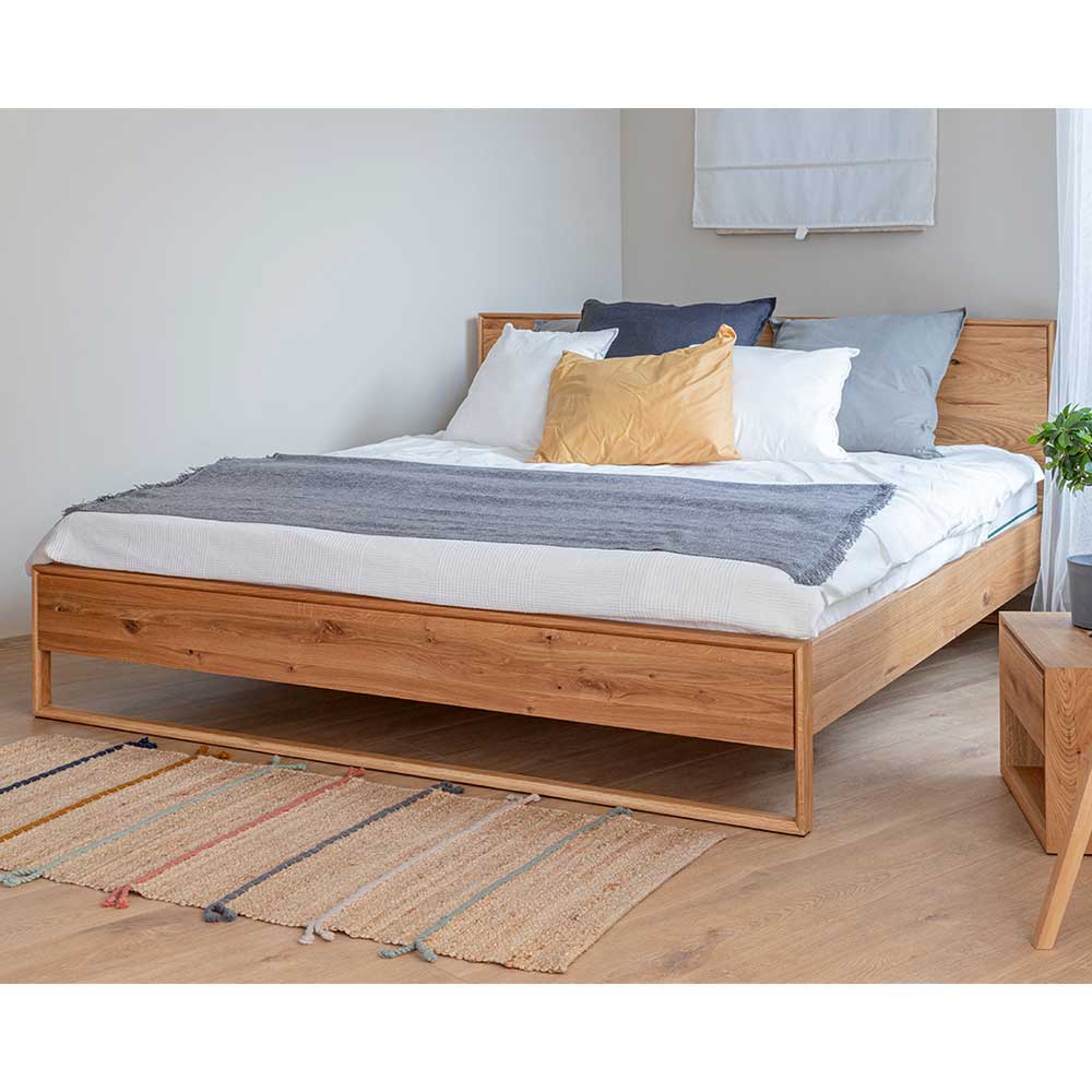 Doppelbett Eiche geölt Kojas in modernem Design mit 34 cm Einstiegshöhe